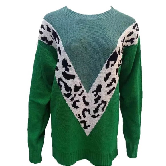 Green Leopard V- Two Tone Knit Sweater - Picture 2 of 6